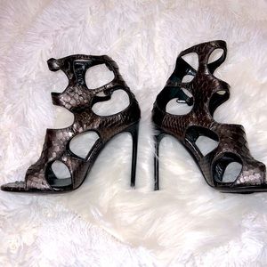 Tom Ford metallic python heels 37 1/2